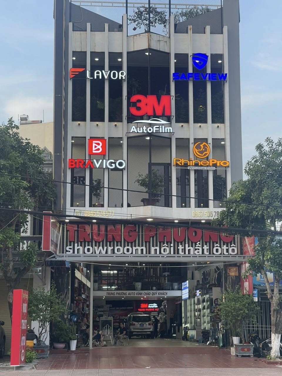 Nội thất ô tô Trung Phương